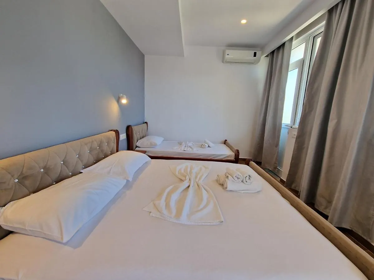 Apartment Villa Juli Ksamil